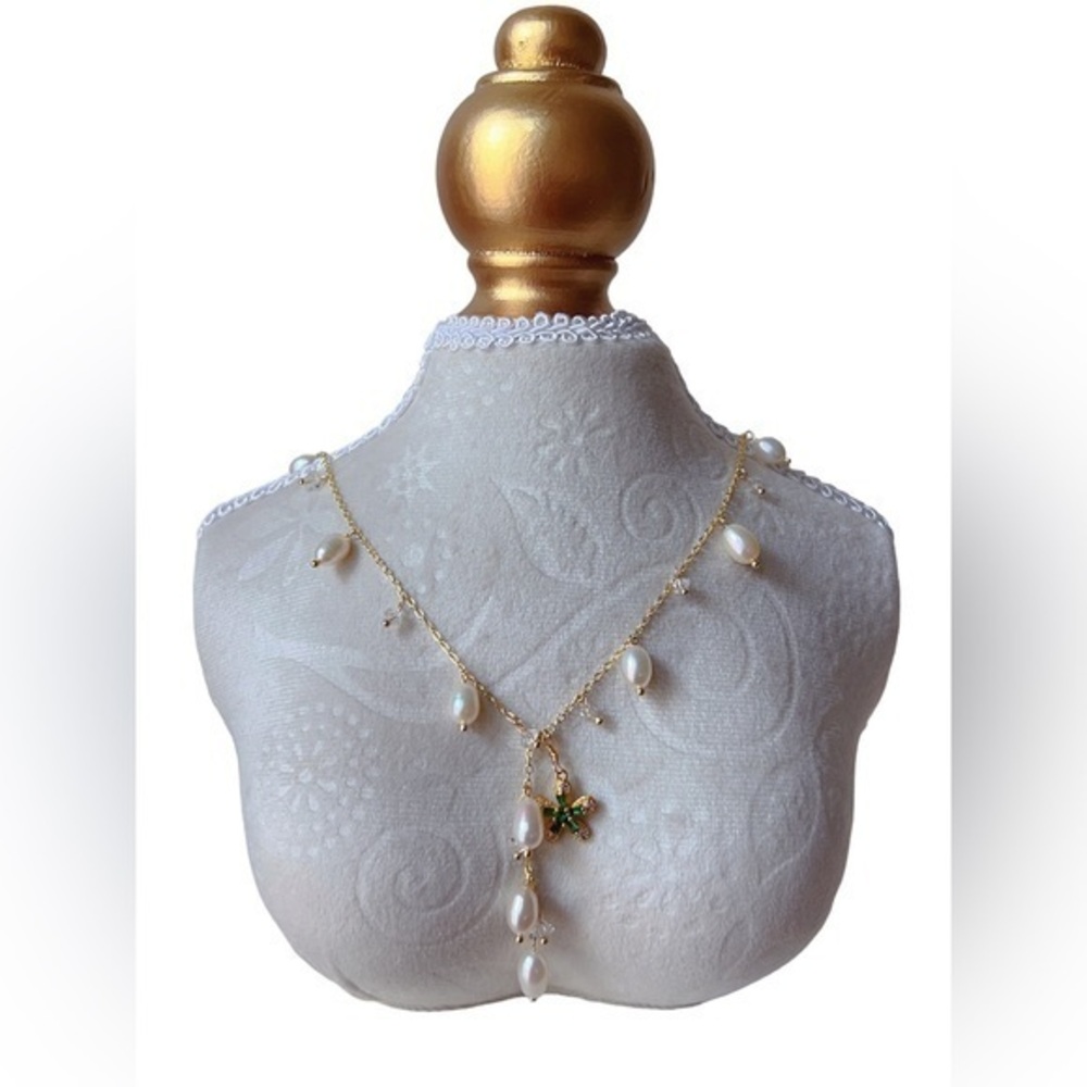 14K Gold Plated freshwater Pearl  Flower necklace